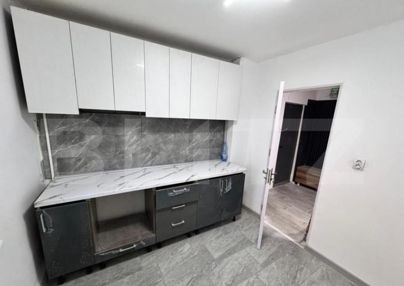 Apartament decomandat etajul 1, 52 mp, Rovine ,zona Parculet - 6