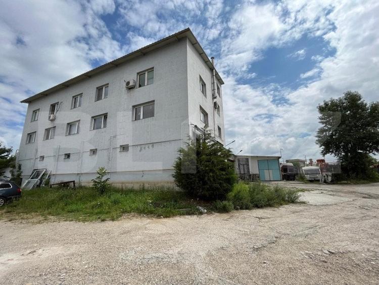 REDUCERE!!! Cladire P+2 de 750 mpc, 1.150 mp hale parter pe un teren de 1.671 mp - 1