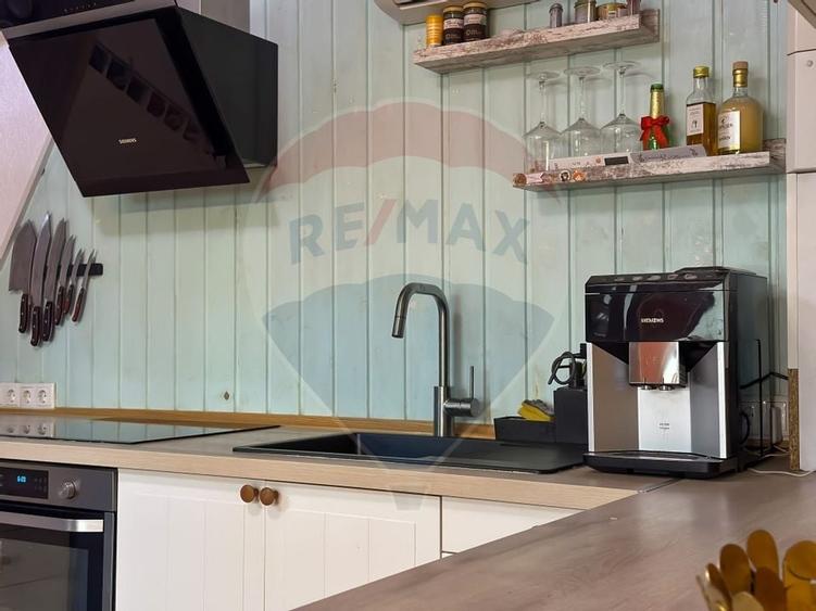 Casa / Vila cu 6 camere de vanzare in zona Periferie - 18