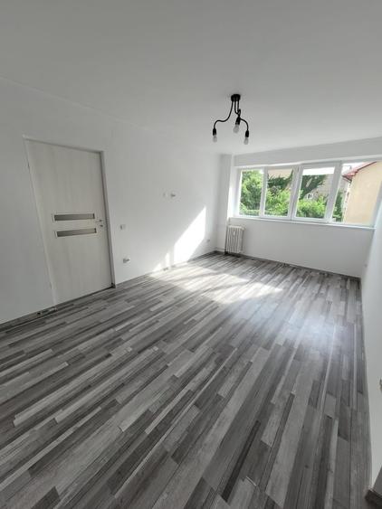 Apartament la Metrou Iancului / Etaj 1 / Aleea Lunguletu / Renovat 2022 - 2