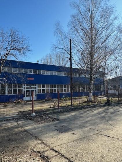 Spațiu industrial, de 5,075 mp, în Industrială
