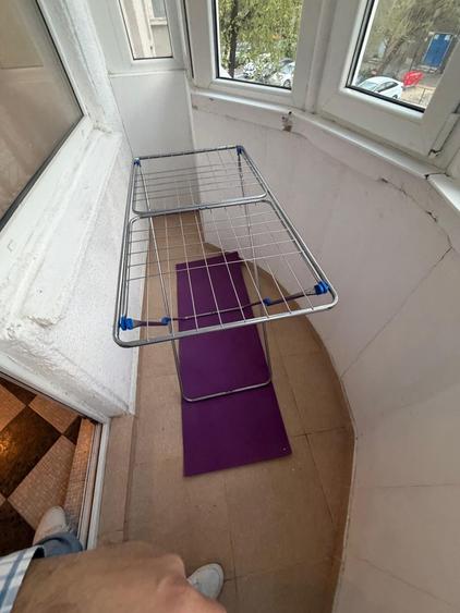 Piata Muncii 1 minut metrou - vedere spate - bloc 1986 - 6