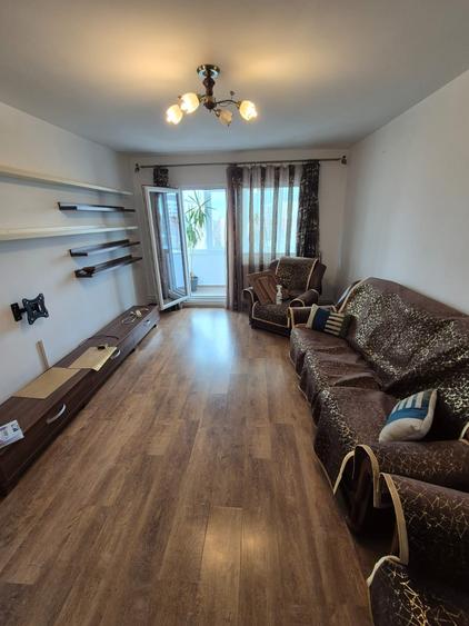 OCAZIE, GARA 3 CAMERE DECOMANDAT, 70 MP. 2 BAI, 2 BALCOANE,MOBILAT, CENTRALA GAZ - 1