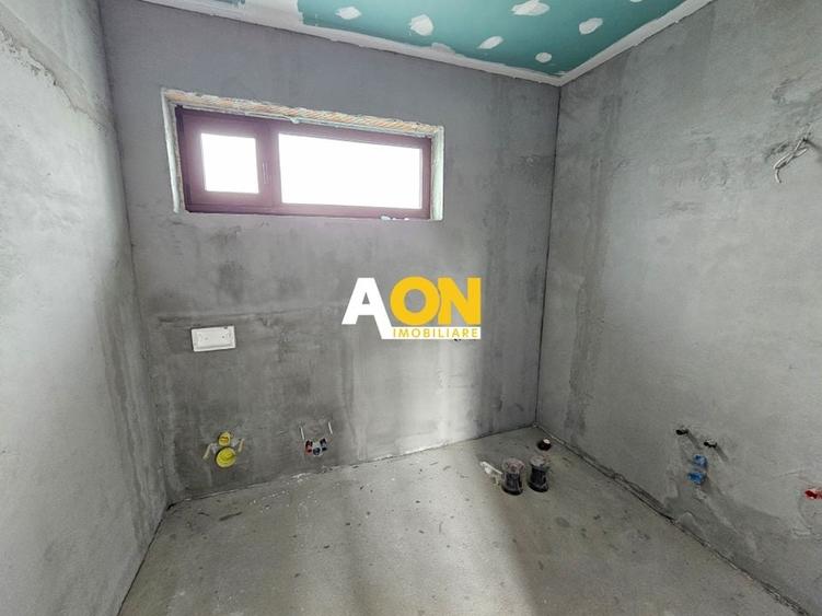 Casa semifinisata, 4 camere, 393 mp teren,  Barabant - 10