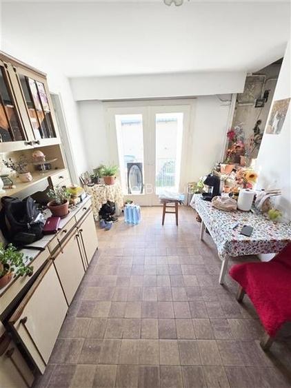 Apartament 3 camere la casa, zona Grivitei