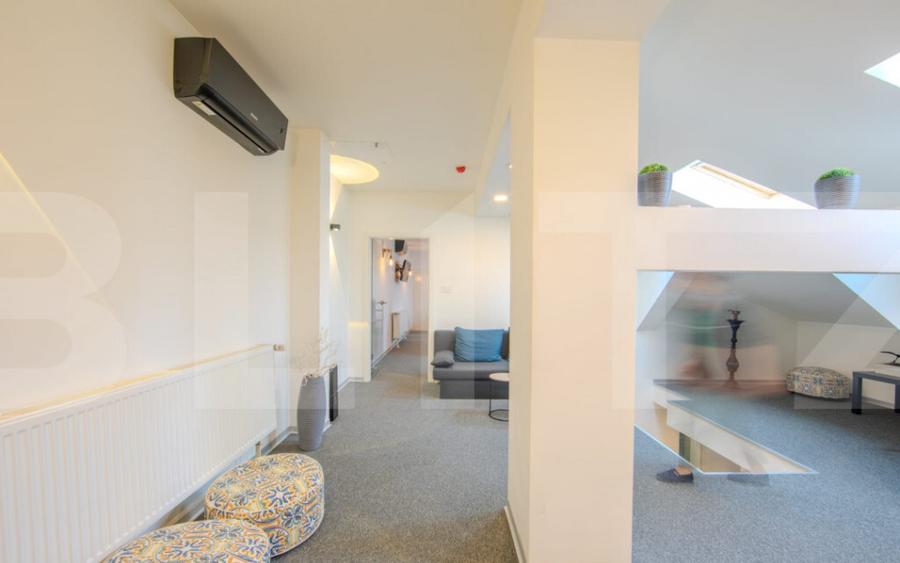 Cladire Birouri Pia?a Victoriei - 12