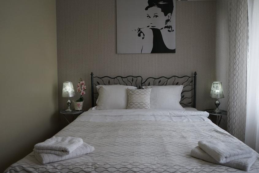 Apt. Calea Victoriei, Ateneul Roman, etaj 1, decomandat, bloc solid termoizolat - 2