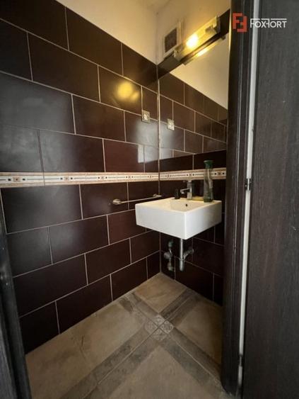 Spatiu comercial, Parter + Demisol, 200 mp, in Piata Libertatii - 9