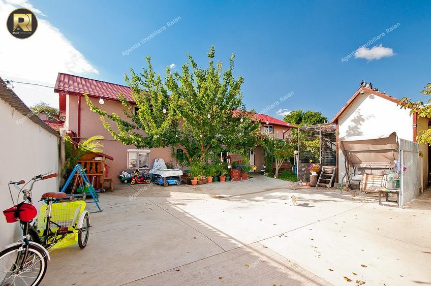 Vanzare casa in Galati, str.Traian, aproape de Shopping City, teren 370 mp - 1