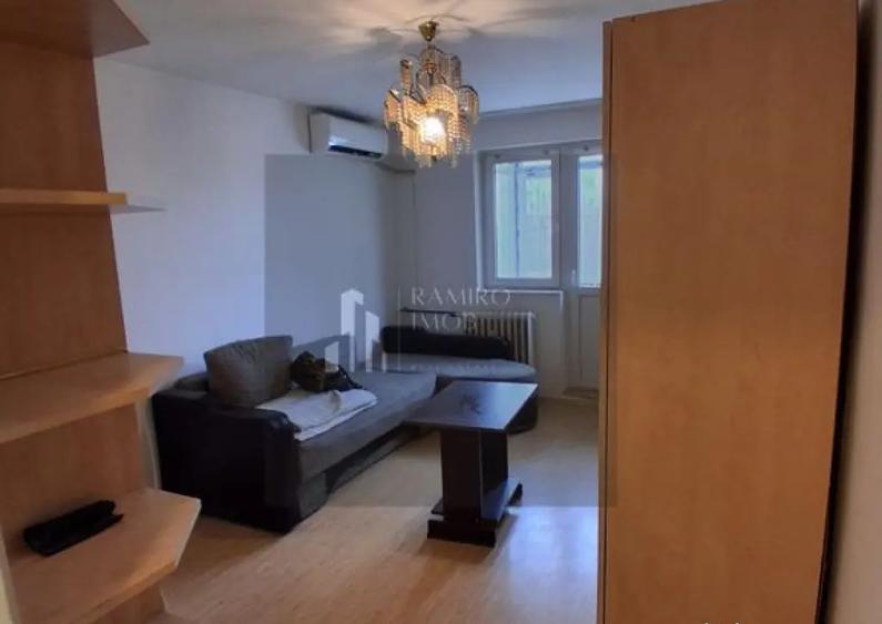 OCAZIE Apartament 3 camere metrou Costin Georgian - 2