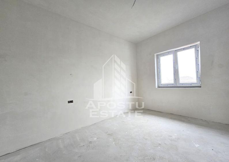 Jumatate de duplex, Parter + Etaj, 5 camere si 2 bai, Sag - 2