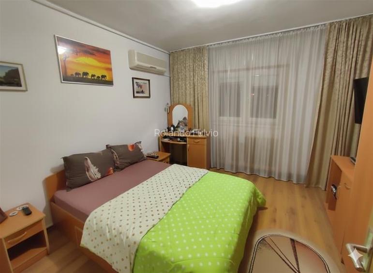 Vanzare apartament 2 camere Polona