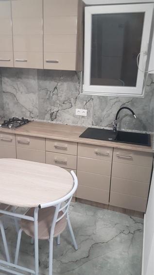 Ofer spre inchiriere harsonera la casa - 7