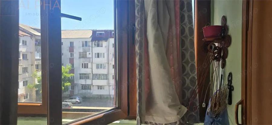 De vanzare apartament 3 camere, 63 mp, decomandat 71.500 - 3