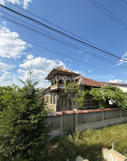 Casa batraneasca, renovabila, Comuna Danesti, Sat Vacarea, 2