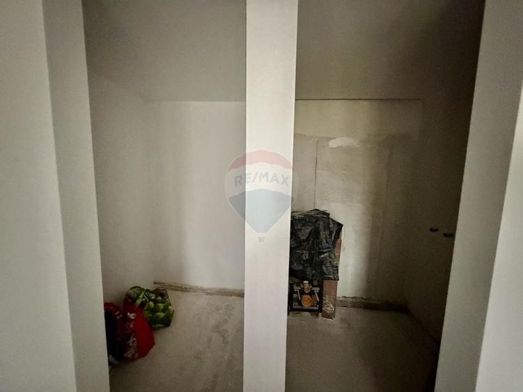 Casă cu 4 camere de vânzare - 4