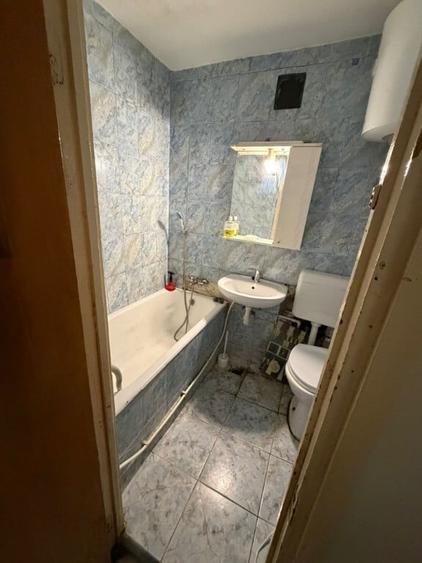 Apartament 3 camere de vanzare Sector 4, Aparatorii Patriei - 3