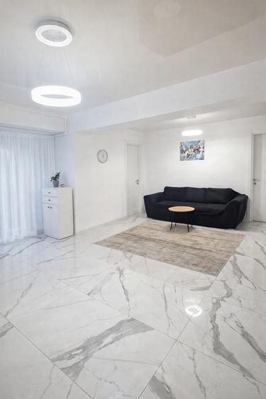 3 Camere Bloc Nou Zona inel 1- Academia Mircea Cel Bătrân Curte Privată - 1