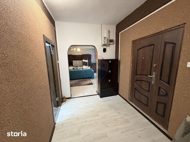 Casa renovata cu teren 5000 mp Popesti - 4