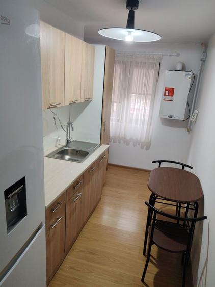 Apartament 2camere decomandat/de inchiriat 300 - 4