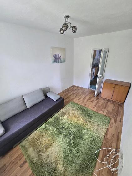 Apartament 2 camere Moroasa 1 - 3