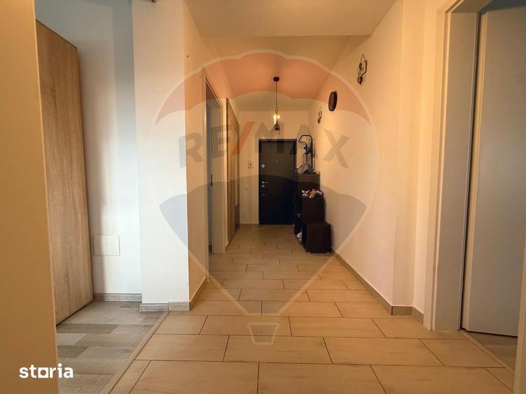 Apartament cu 2 camere decomandat, mobilat în Sânpetru