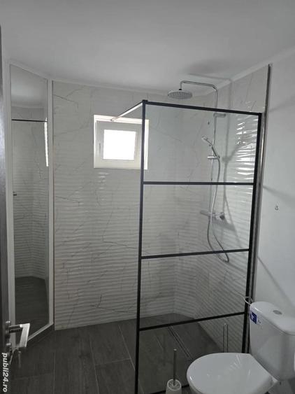 Camera regim hotelier cu jacuzzi in vila parcare privata. Se inchiriaza tot nivelul de jos 80m - 4