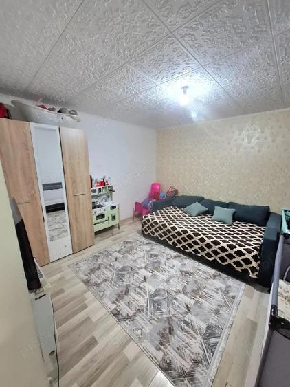 vand casa curte toate utilita?iile - 1