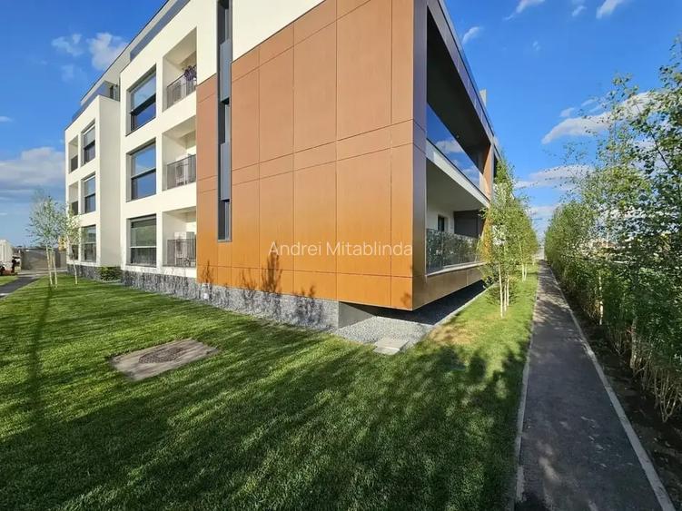 Apartament cu 3 camere decomandat în Titan Apartament cu 3 camere decomandat în Titan