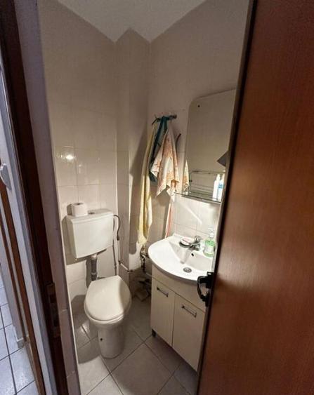 DE VANZARE, apartament 3 camere, mobilat si utilat, Al. T Ne - 1