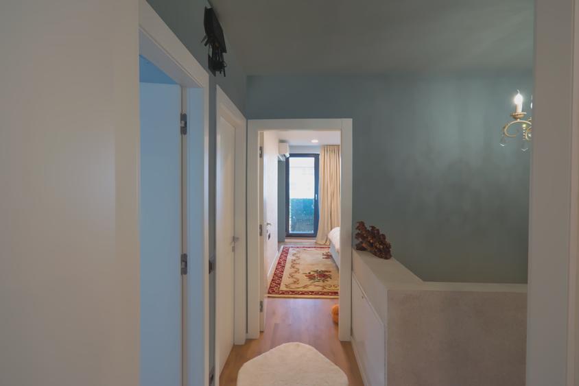 LOCUINTA PRIMITOARE, COMPLET MOBILATA SI UTILATA - 24