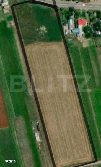 Teren de 10000 mp, în Bosanci