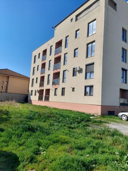 Garsoniera cu loc de parcare - Zona Compozitori - 1