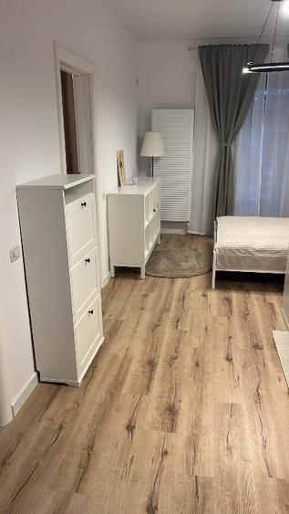 Închiriez  garsonieră  - 8