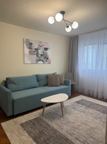Apartament 3  camere, Take Ionescu! - 2