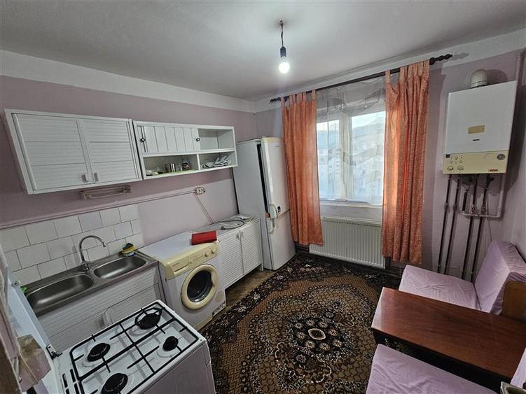 Garsonieră decomandată în Calea Caransebeșului