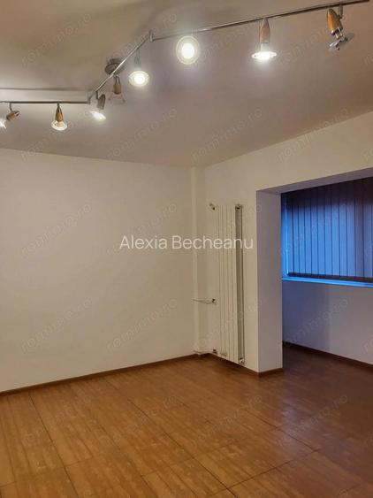 Garsoniera Decomandata, 40m2, Ideala pentru Birou sau Cabinet, Lacul Tei, Parter