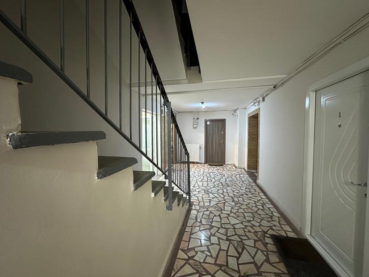 Vanzare - 4 camere - Parter  - Imobil 2000 - Ultracentral - 9