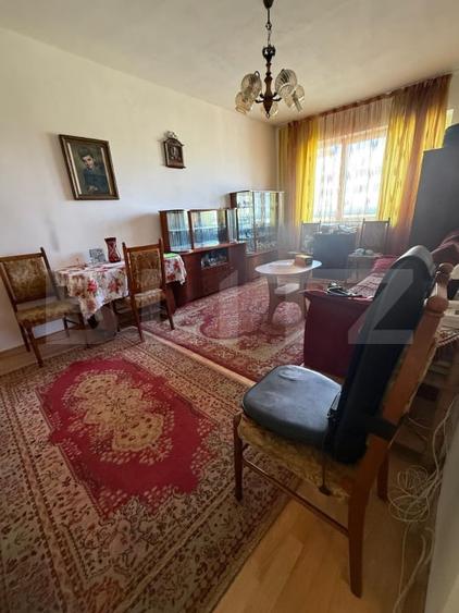 Garsonieră decomandată, mobilată în Noua