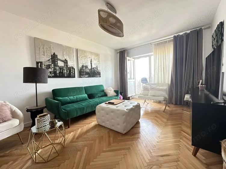 Apartament cu 2 camere decomandat în Complex Studențesc