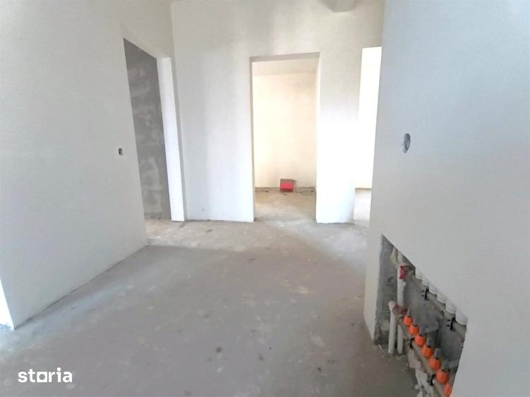 Casă cu 6 camere cu Teren 474 Mp în Șcheia