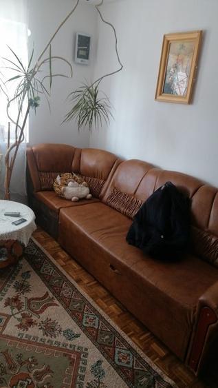 Apartament cu 3 camere semidecomandat în Universității