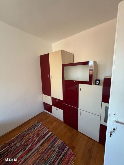 Apartament cu 3 camere în Orașul Nou