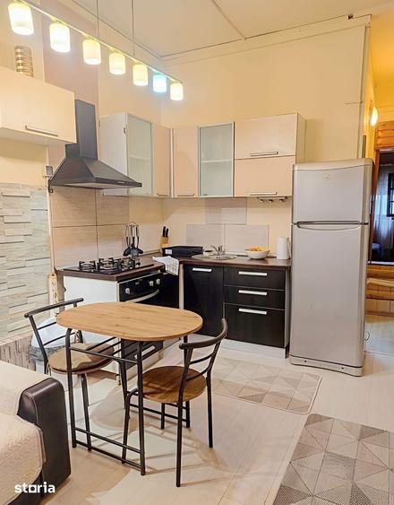 Apartament cu 2 camere în Universitate