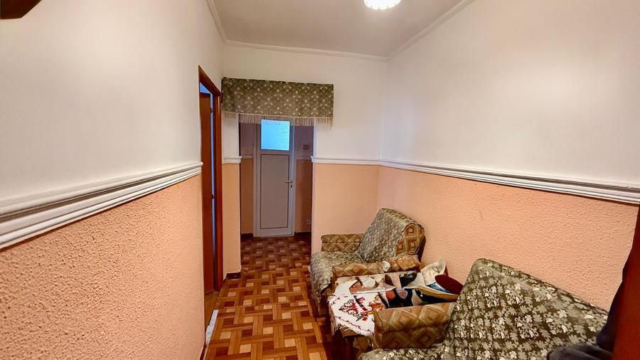 Apartament cu 3 camere decomandat în Alexandru cel Bun