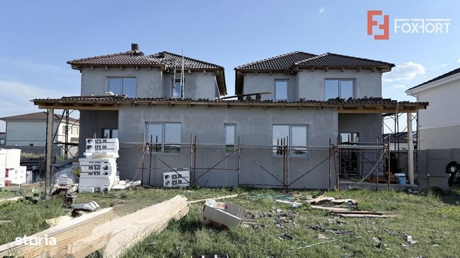 Casă cu 4 camere în Moșnița Veche