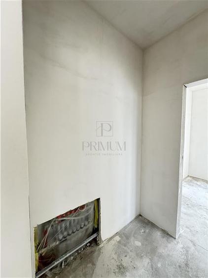Apartament cu 2 camere semidecomandat în Giroc