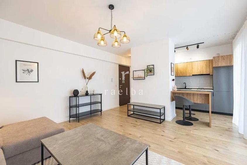 Apartament cu 2 camere semidecomandat, mobilat în Barbu Văcărescu