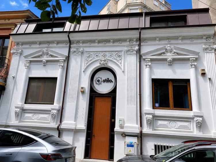 Casă individuală cu 6 camere cu Canalizare în P-ța Rosetti