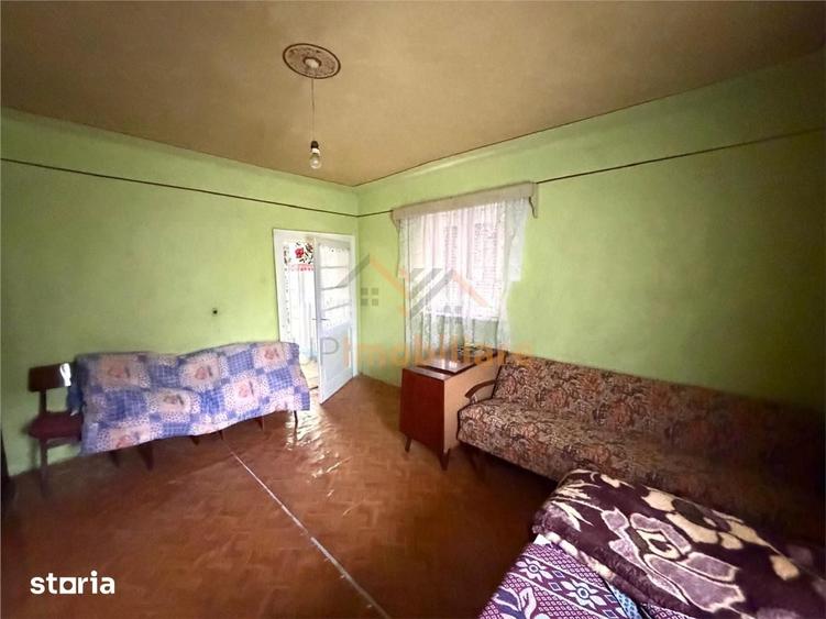 Casă cu 4 camere cu Teren 2846 Mp în Aștileu